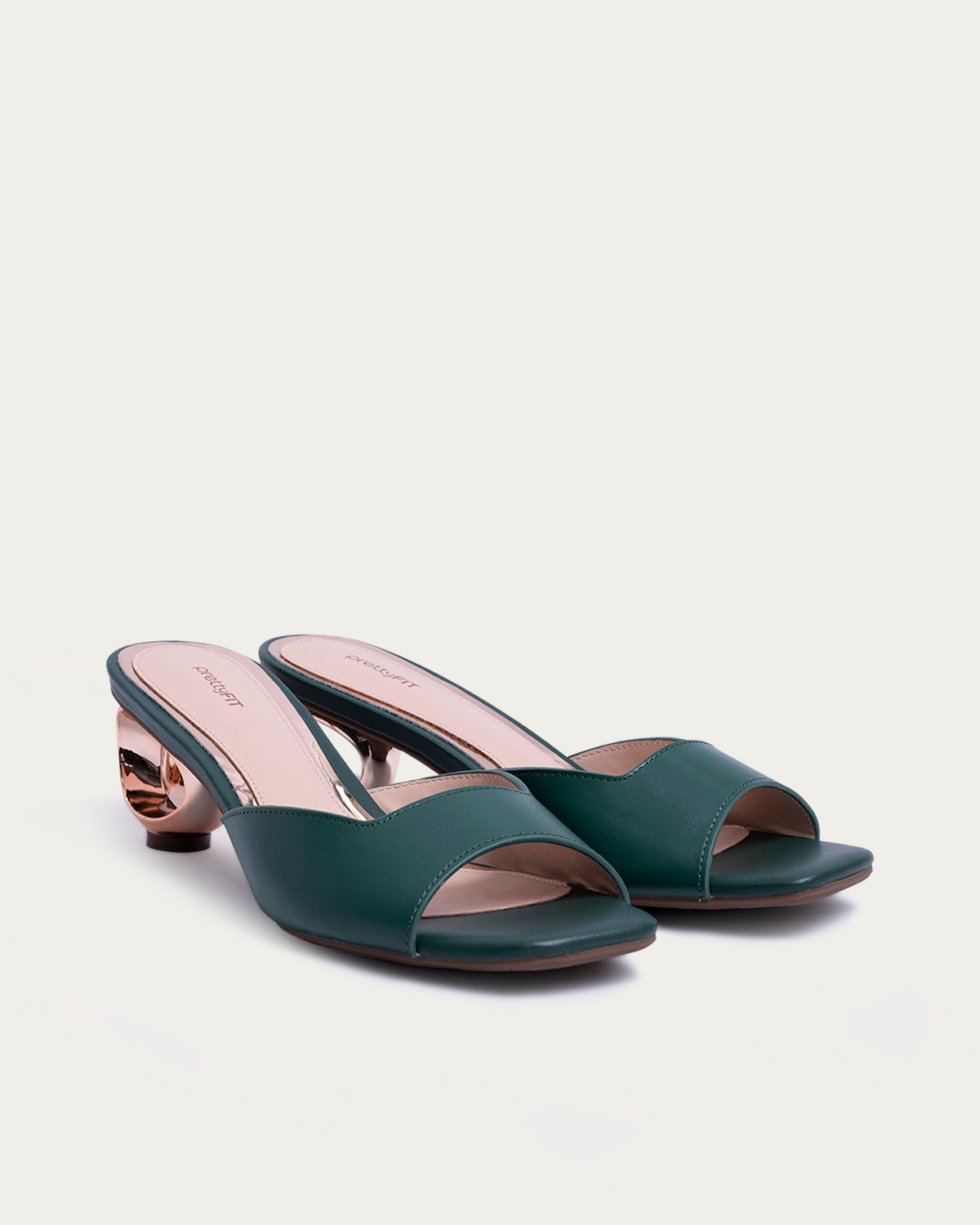 Zoria Sandals